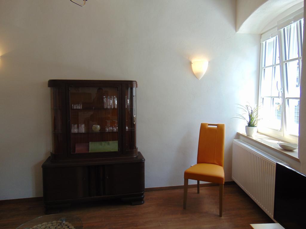 Ferienwohnung Bergblick /Moseltal Burgen (Mayen-Koblenz) Exterior photo